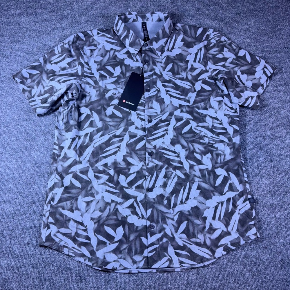 Lululemon Airing Easy Short Sleeve Shirt Mens XL Grey Leaf Print LM3DK6S NWT $88
